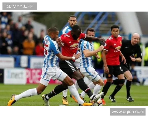 哈德斯菲尔德与埃弗顿比赛评分分析及精彩瞬间回顾