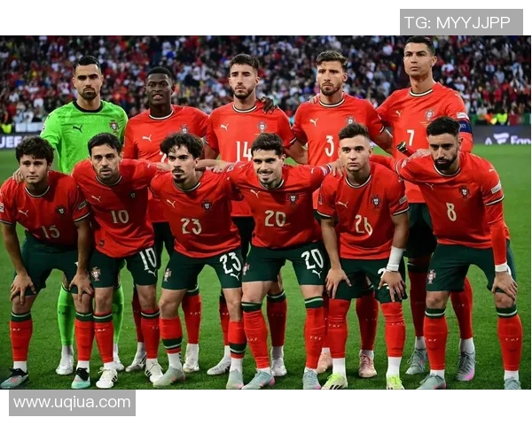 足球明星如何用顶球鞋庆祝进球姿势展现个人风格与魅力 足球明星如何用顶球鞋庆祝进球姿势展现个人风格与魅力